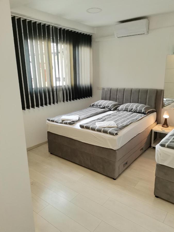 Apartments Petrova170 Загреб Екстериор снимка